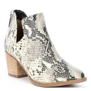 Blondo Women's EUC Neda Snake Embossed Leather Cutout Ankle Booties Size 8